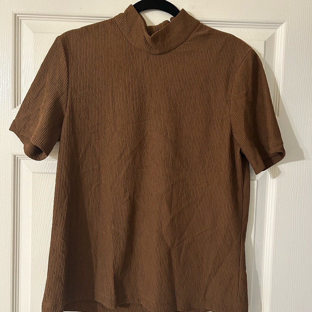Brown Ribbed Short Sleeve Top
